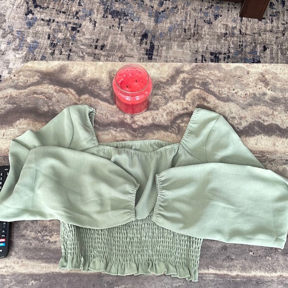 Green crop top